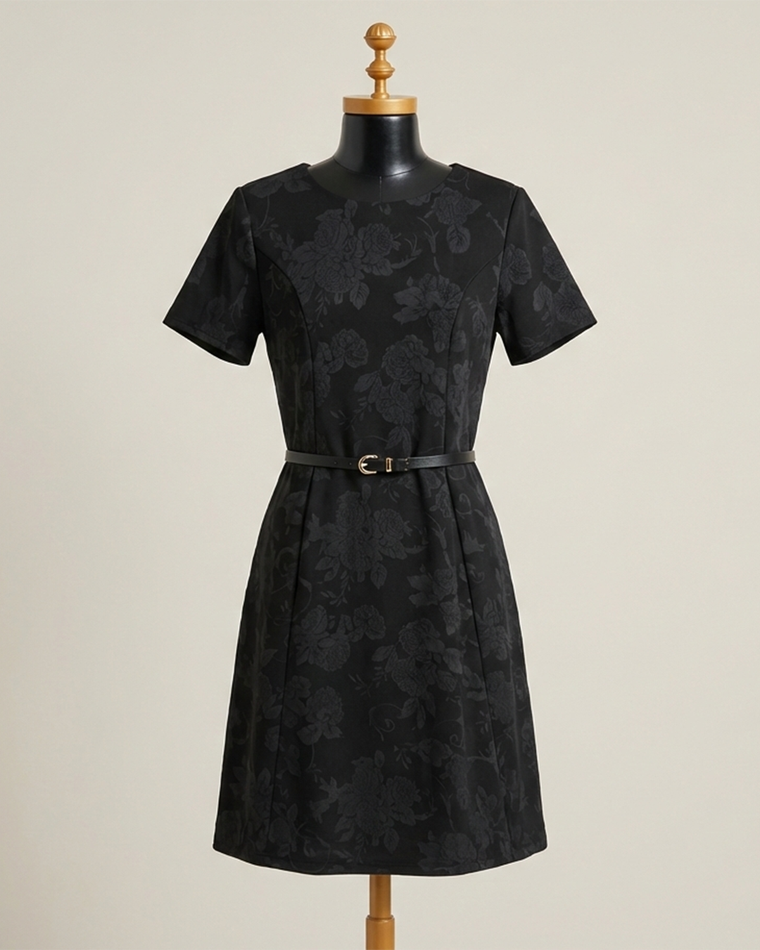 Fustan Klasik (Zezë)