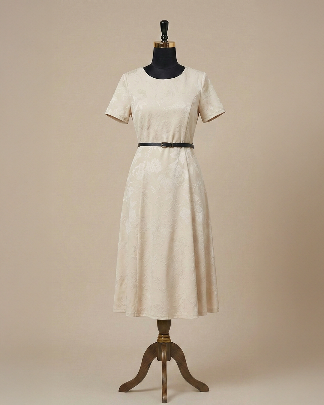 Fustan Klasik (Krem)